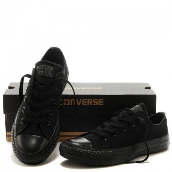 Converse Men's Chuck Taylor Low Top in Black Monochrome - Picture 1 of 6